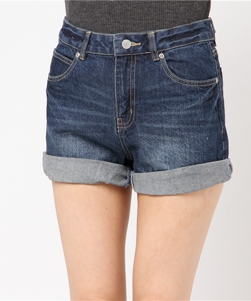 Honeys（ハニーズ）の「デニムショートパンツ（デニムパンツ・レディース・ライトインディゴブルー/インディゴブルー/ブルー・M/L/S）」の7枚目の写真