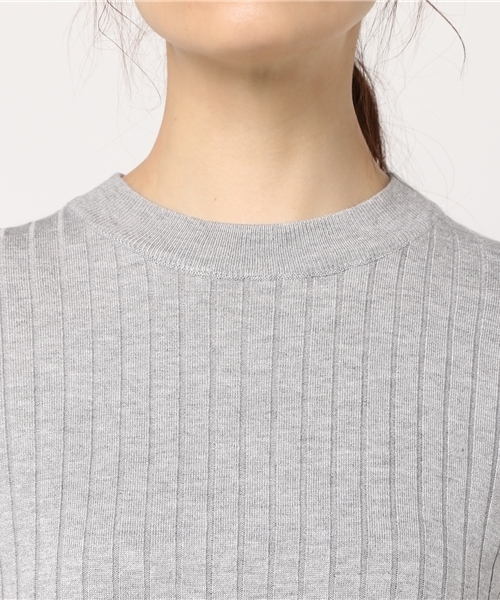 SLY（スライ）の「RIB ハイネック 5分袖 HG TOPS（ニット/セーター・レディース・レッド系その他/ホワイト/ブラック/ブルー系その他/トップグレー・2/1）」の9枚目の写真