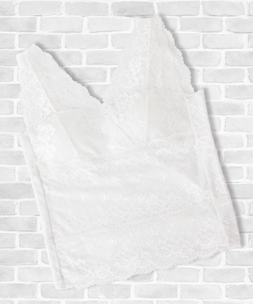 Honeys（ハニーズ）の「カップ付き レースビスチェ（タンクトップ・レディース・オフホワイト/ブラック・M/L）」の15枚目の写真