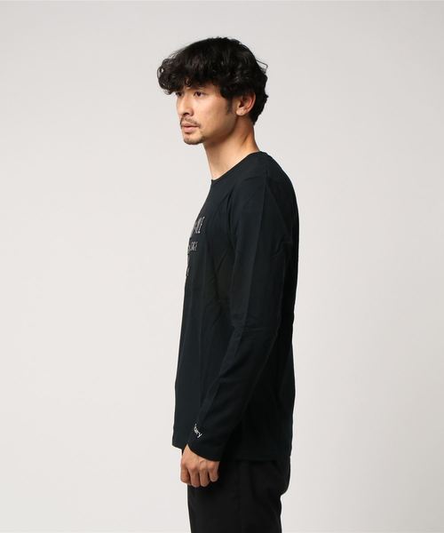 EVOLUTION(エボリューション)の「エンボス加工×立体箔プリント ロングスリーブTシャツ(Tシャツ/カットソー・メンズ・ホワイト/ブラック・LARGE/SMALL/MEDIUM)」の3枚目の写真
