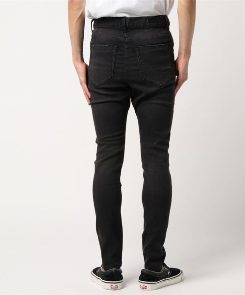 Right-on（ライトオン）の「【OneTeaspoon】ダメージ加工膝カットデニムパンツ    （デニムパンツ・メンズ・ブラック・SMALL/X-SMALL）」の3枚目の写真