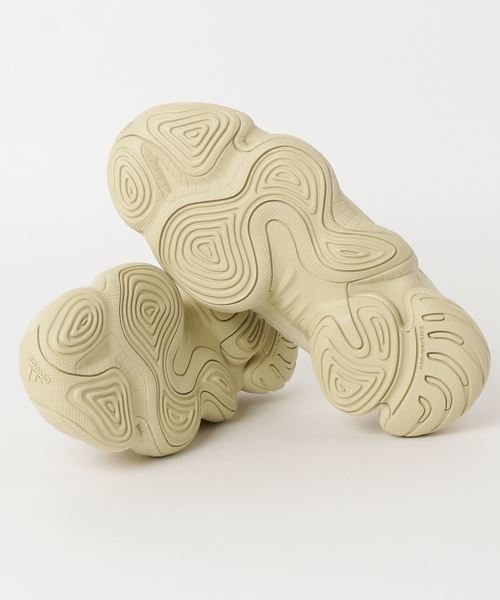 adidas（アディダス）の「adidas YEEZY500 SUPERMOON YELLOW（WOMEN）（スニーカー・メンズ・その他1・24.5cm/22cm/23cm/24cm）」の6枚目の写真