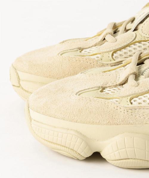 adidas（アディダス）の「adidas YEEZY500 SUPERMOON YELLOW（WOMEN）（スニーカー・メンズ・その他1・24.5cm/22cm/23cm/24cm）」の3枚目の写真
