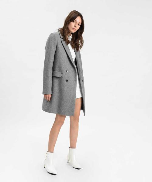 CHARLES & KEITH(チャールズ & キース)の「スクリュースタッズディーテルアンクルブーツ / SCREW STUD DETAIL ANKLE BOOTS(ブーツ・レディース・ホワイト/ブラック/ブラウン・23cm/23.5cm/24.5cm/22.5cm/25cm/25.5cm)」の14枚目の写真