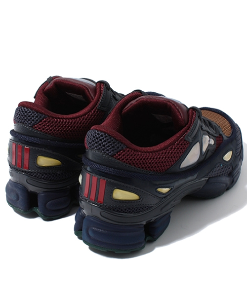 International Gallery BEAMS(インターナショナルギャラリービームス)の「□adidas by RAF SIMONS / RAF SIMONS OZWEEGO2 ARS-8(その他シューズ・メンズ・オレンジ・26/26.5/27/27.5/28)」の3枚目の写真