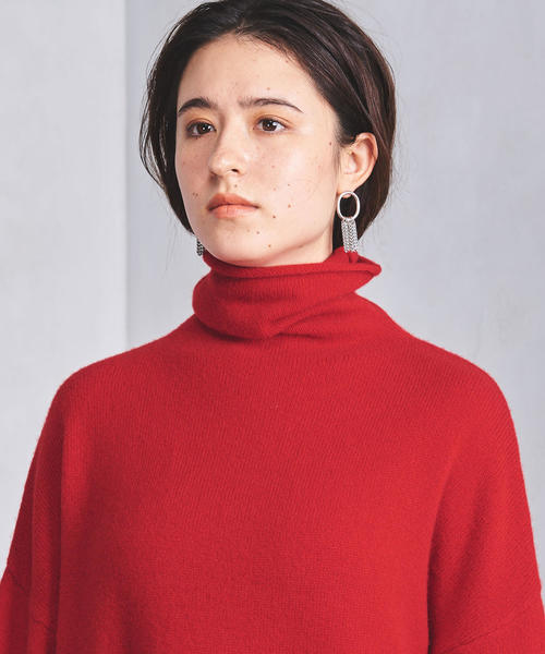 UNITED ARROWS（ユナイテッドアローズ）の「SFL  タートルネック ロング ニットワンピース†（ワンピース・レディース・ダークブラウン/レッド/ブラック/グレー/ベージュ/ネイビー・FREE）」の13枚目の写真