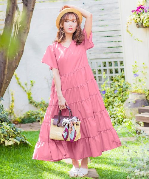 KOBE LETTUCE（コウベレタス）の「ティアードボリュームマキシワンピース（ワンピース・レディース・ブラック/ベージュ/オフホワイト/ピンク/ブルー/ライトカーキ/ブルー系その他/ホワイト系その他・FREE）」の14枚目の写真