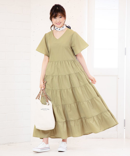 KOBE LETTUCE（コウベレタス）の「ティアードボリュームマキシワンピース（ワンピース・レディース・ブラック/ベージュ/オフホワイト/ピンク/ブルー/ライトカーキ/ブルー系その他/ホワイト系その他・FREE）」の17枚目の写真