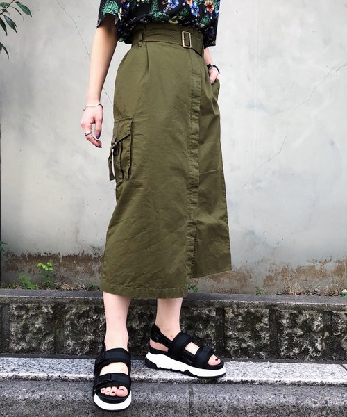 PAGEBOY（ページボーイ）の「ミリタリーナロースカート（スカート・レディース・オフホワイト/ブラック/カーキ・SMALL/MEDIUM）」の7枚目の写真