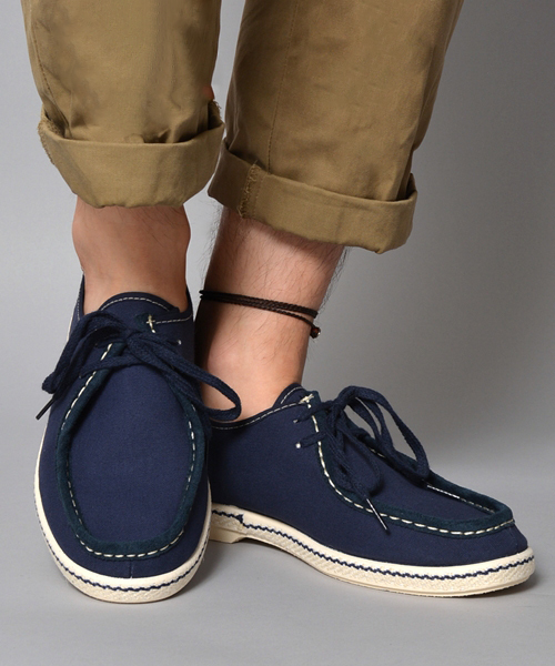 SHIPS（シップス）の「soir＆matin: キャンバス/スエード モックトゥ シューズ（スニーカー・メンズ・ネイビー/オフホワイト/ブラック・42/41/40/43）」の3枚目の写真