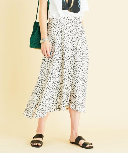 BEAUTY&YOUTH UNITED ARROWS（ビューティーアンドユースユナイテッドアローズ）の「BY∴ レオパードプリントフレアスカート о（スカート・レディース・オフホワイト/ブラック・L/M/S）」の14枚目の写真