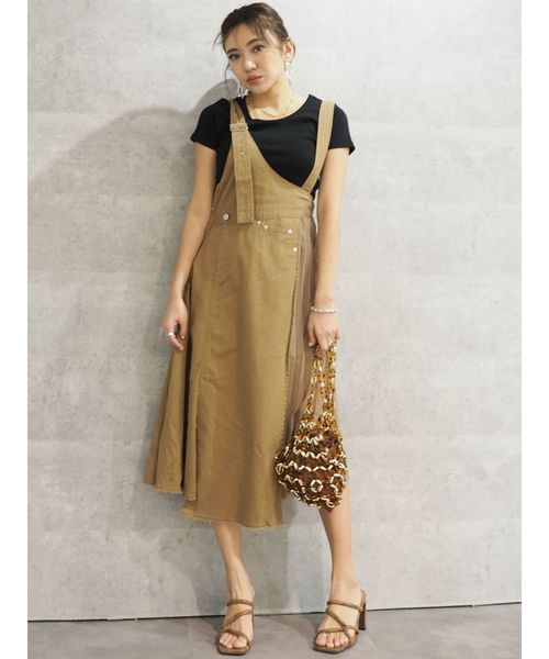 EVRIS（エヴリス）の「CROSSストラップサンダル（サンダル・レディース・ブラック/イエロー/その他1・SMALL/MEDIUM/LARGE）」の16枚目の写真