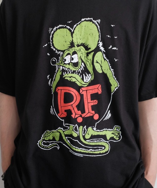 RAT FINK（ラットフィンク）の「【THRIFTY LOOK / スリフティールック】"RAT FINK（ラットフィンク） "PRINT TEE ビンテージ/ユーズドライクTシャツ（Tシャツ/カットソー・メンズ・ブルー/ブラック系その他/ブラック/サックスブルー/スミクロ/ブラック系その他2/ホワイト/レッド/ブラック系その他3/その他1/ホワイト系1/その他2・MEDIUM/LARGE/X-LARGE）」の18枚目の写真