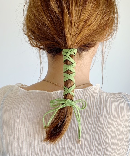 CLEA（クレア）の「スエード 2連 リボン（その他ヘアアクセサリー・レディース・ベージュ/ブラウン/ブラック/カーキ/オリーブ/ライトパープル/グレー/ホワイト・FREE）」の22枚目の写真