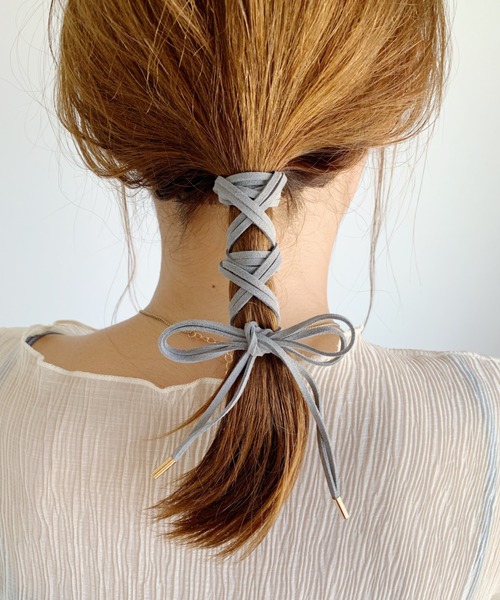 CLEA（クレア）の「スエード 2連 リボン（その他ヘアアクセサリー・レディース・ベージュ/ブラウン/ブラック/カーキ/オリーブ/ライトパープル/グレー/ホワイト・FREE）」の16枚目の写真