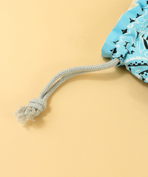 HAV-A-HANK（ハバハンク ）の「∴【 HAV-A-HANK / ハバハンク 】BANDANNA  DRAWSTRING BAG バンダナ 巾着バッグ（エコバッグ/サブバッグ・メンズ・ブラック/ベージュ/ピンク/ブルー/ホワイト・FREE）」の14枚目の写真