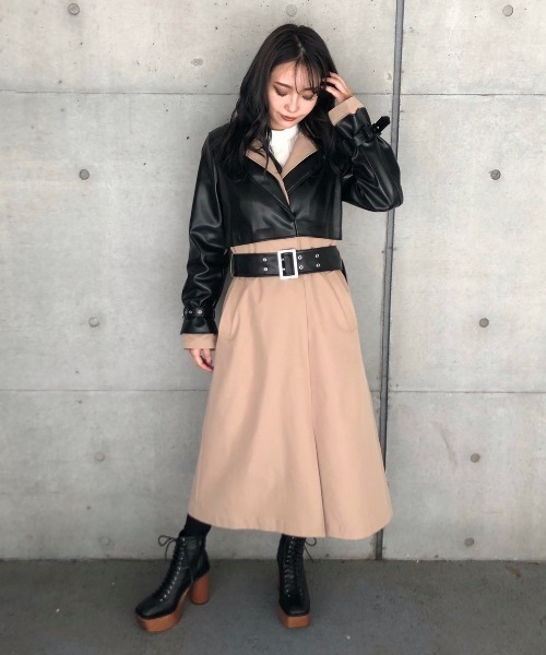 ENVYM(アンビー)の「レイヤーライクトレンチCT(トレンチコート・レディース・ブラック/ベージュ・FREE)」の16枚目の写真