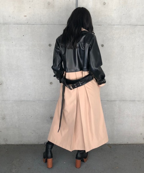 ENVYM(アンビー)の「レイヤーライクトレンチCT(トレンチコート・レディース・ブラック/ベージュ・FREE)」の9枚目の写真