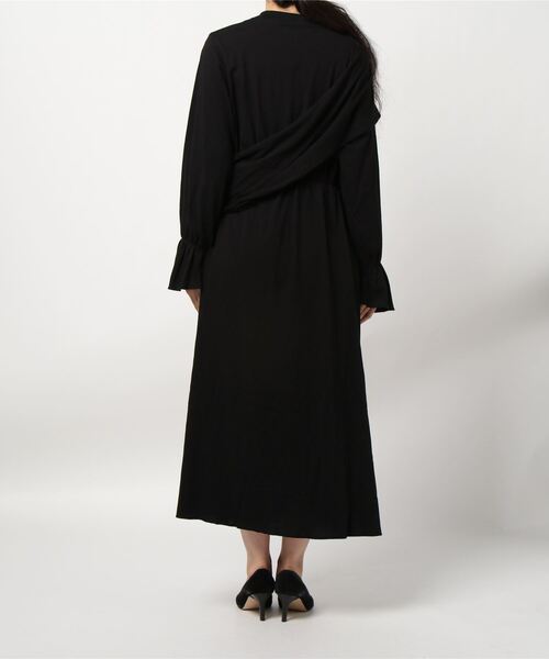 SUPERTHANKS（スーパーサンクス）の「《SUPER THANKS》STOLE PULLOVER ONE PIECE（ワンピース・レディース・ホワイト/ブラック/ベージュ・ONE SIZE）」の9枚目の写真