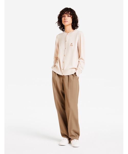 Maison Kitsune(メゾンキツネ)の「CHILLAX FOX PATCH ADJUSTED CARDIGAN(カーディガン/ボレロ・レディース・ベージュ/ブラック系その他・S/M/XS)」の7枚目の写真