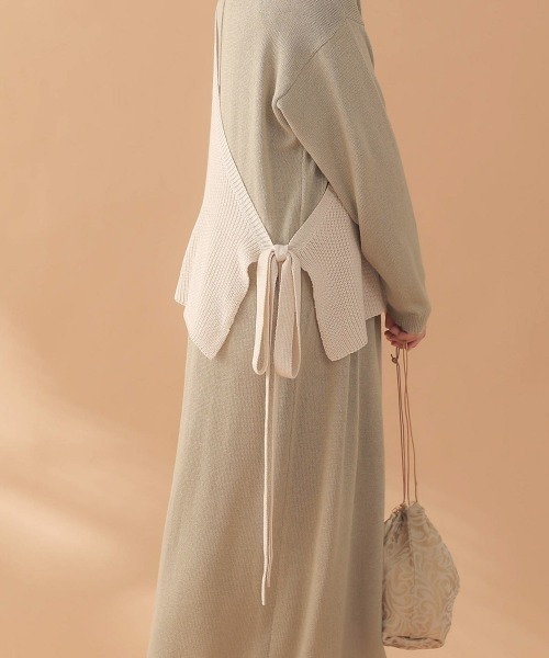 Bab(バブ)の「【WEB限定】ワンショルベスト付きレイヤードニットワンピース(ワンピース・レディース・サンドベージュ/ブラック/ベージュ・FREE)」の10枚目の写真