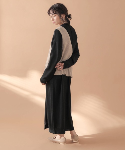 Bab(バブ)の「【WEB限定】ワンショルベスト付きレイヤードニットワンピース(ワンピース・レディース・サンドベージュ/ブラック/ベージュ・FREE)」の16枚目の写真