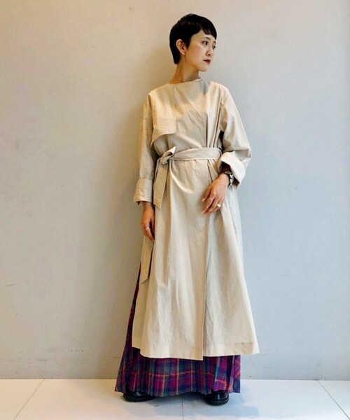 DRESSTERIOR（ドレステリア）の「◆【web Domani/mi-mollet掲載】タイプライターコート（ノーカラーコート・レディース・ブラック/サックスブルー/ライトベージュ・38）」の15枚目の写真