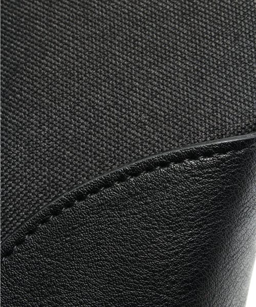 VENCEEXCHANGE（ヴァンスエクスチェンジ）の「キャンパストートBAG（トートバッグ・メンズ・ブラック/グリーン・FREE）」の3枚目の写真