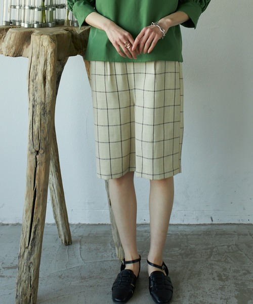 VACANCY（ヴァカンシー）の「ウィンドペンチェックハーフパンツ（その他パンツ・レディース・ホワイト/ベージュ・FREE）」の12枚目の写真