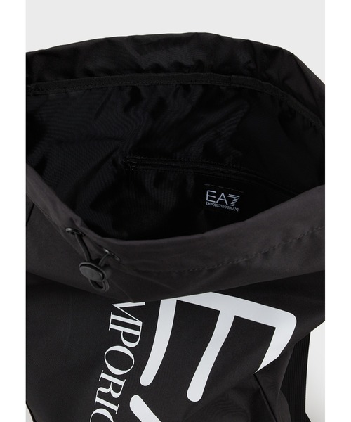 EMPORIO ARMANI EA7(エンポリオアルマーニイーエーセブン)の「【エンポリオ アルマーニ EA7】TRAIN CORE ビッグロゴサック(バックパック/リュック・メンズ・ブルー系その他/ブラック/ネイビー・FREE)」の6枚目の写真