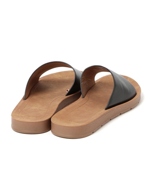 niko and...(ニコアンド)の「オリジナルアシメスライドサンダル(サンダル・レディース・ブラック/イエロー/アイボリー/ラベンダー/その他1/グリーン・SMALL/MEDIUM/LARGE)」の15枚目の写真