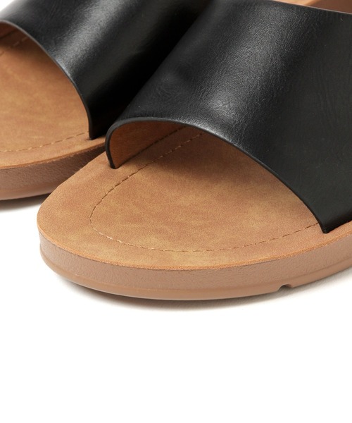 niko and...(ニコアンド)の「オリジナルアシメスライドサンダル(サンダル・レディース・ブラック/イエロー/アイボリー/ラベンダー/その他1/グリーン・SMALL/MEDIUM/LARGE)」の19枚目の写真