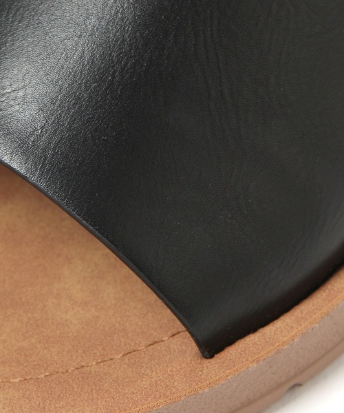 niko and...(ニコアンド)の「オリジナルアシメスライドサンダル(サンダル・レディース・ブラック/イエロー/アイボリー/ラベンダー/その他1/グリーン・SMALL/MEDIUM/LARGE)」の22枚目の写真