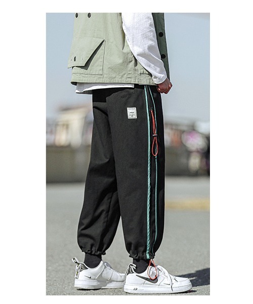 Ressaca(レサーカ)の「サイドラインジョガーパンツ(その他パンツ・メンズ・ホワイト/ブラック・M/L/XL/XXL)」の11枚目の写真