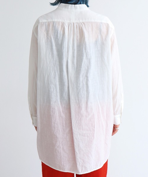 nitca（ニトカ）の「CU/C/LIローン　液流染バンドカラーシャツ（シャツ/ブラウス・レディース・チャコールグレー/ホワイト・FREE）」の7枚目の写真