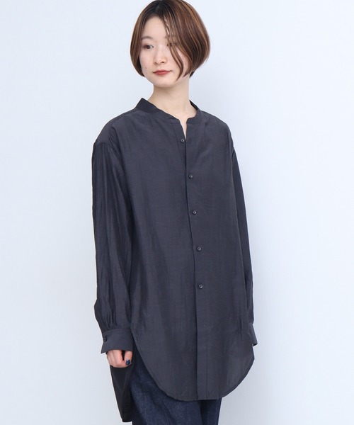 nitca（ニトカ）の「CU/C/LIローン　液流染バンドカラーシャツ（シャツ/ブラウス・レディース・チャコールグレー/ホワイト・FREE）」の15枚目の写真