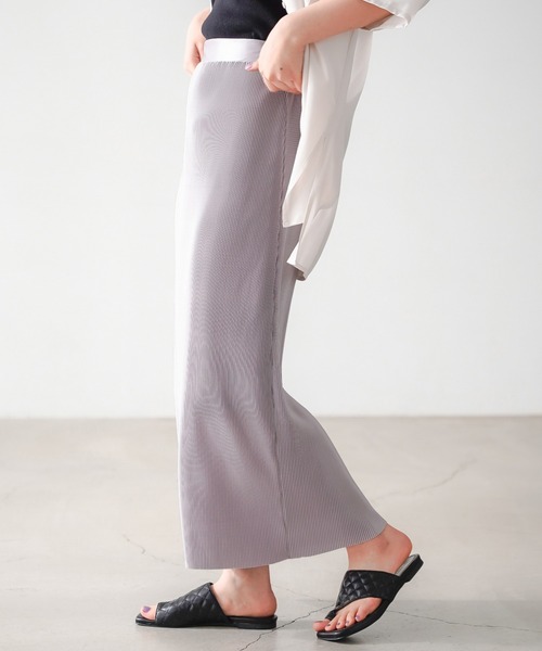 PAGEBOY(ページボーイ)の「カットプリーツスカート(スカート・レディース・ブラック/グレイッシュベージュ/オリーブ/ピンク系その他・FREE)」の13枚目の写真