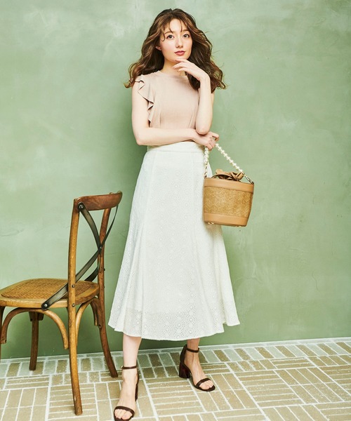 NOELA（ノエラ）の「フリルリブニット（ニット/セーター・レディース・ベージュ/オフホワイト/オレンジ・FREE）」の4枚目の写真