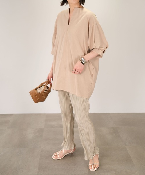 ANDJ(アンドジェイ)の「リネンタッチキーネックカシュクールチュニック(シャツ/ブラウス・レディース・アイボリー/マスタード/ライトベージュ・M)」の16枚目の写真