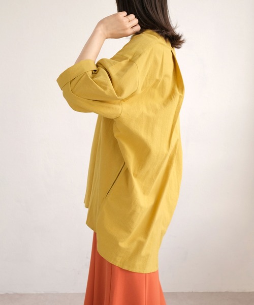 ANDJ(アンドジェイ)の「リネンタッチキーネックカシュクールチュニック(シャツ/ブラウス・レディース・アイボリー/マスタード/ライトベージュ・M)」の7枚目の写真