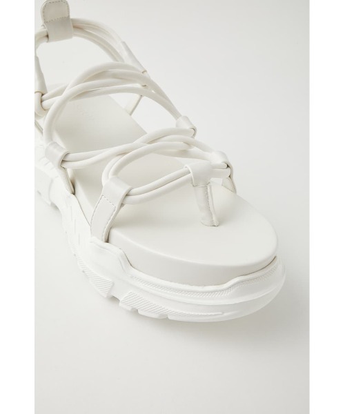 MOUSSY(マウジー)の「STRING DESIGN CHUNKY サンダル(サンダル・レディース・ライトカーキ/ブラック/ホワイト・SMALL/MEDIUM/LARGE)」の7枚目の写真