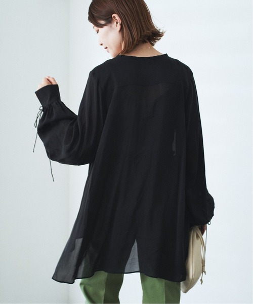 Spick & Span(スピックアンドスパン)の「#【RITO】キュプラフロントギャザーブラウス◆(シャツ/ブラウス・レディース・ベージュ/ブラック・36)」の2枚目の写真