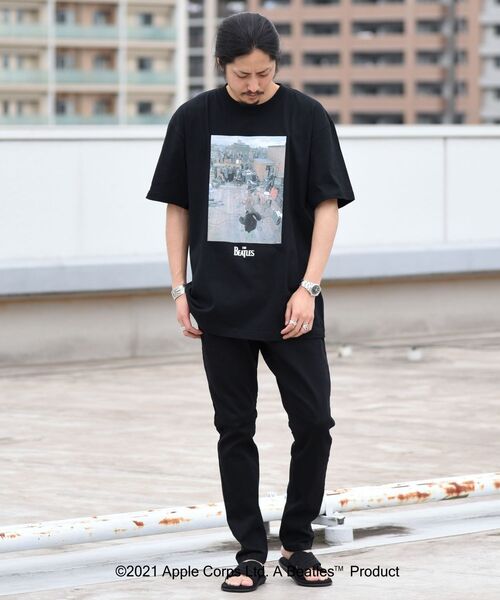 ビートルズ GET BACK Tシャツ 黒 S 正規品 未使用に近い The Beatles（ザビートルズ）の「【WEB限定】SHIPS: 〈THE