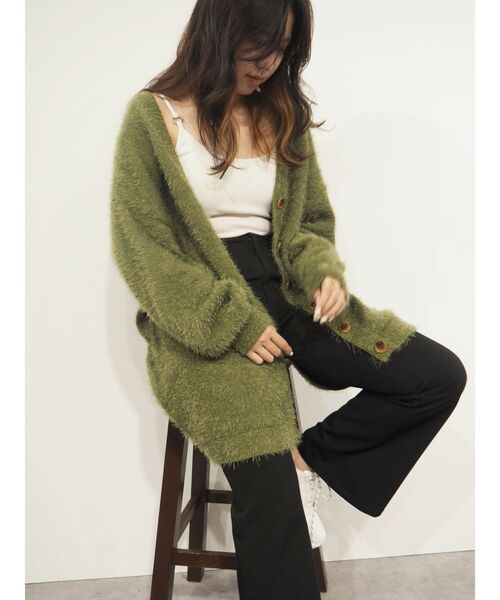 EVRIS（エヴリス）の「フェザーヤーンニットカーディガン（カーディガン/ボレロ・レディース・ブラック/カーキ/ボルドー・FREE）」の5枚目の写真