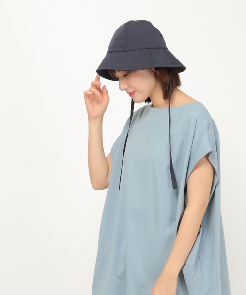 LBC（エルビーシー）の「アゴ紐付き後ろ下がりハット（ハット・レディース・ベージュ/ネイビー・FREE）」の4枚目の写真