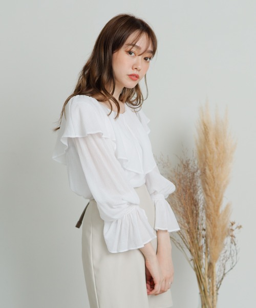 LIPSERVICE（リップサービス）の「BIGフリルカラーブラウス（シャツ/ブラウス・レディース・ホワイト/ブラック/ライトグレー・FREE）」の4枚目の写真