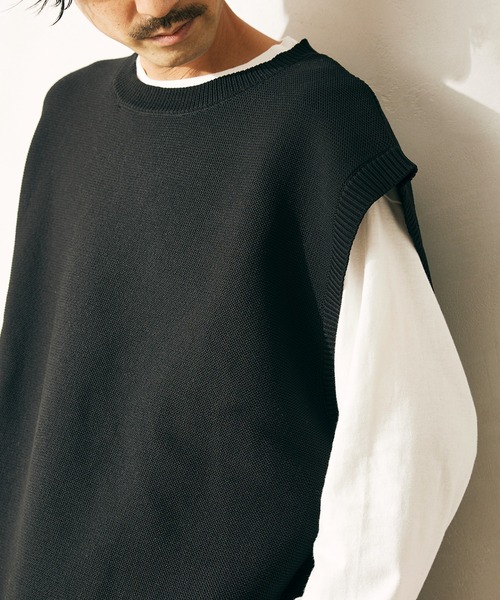 JOURNAL STANDARD relume(ジャーナルスタンダード レリューム)の「【ベスト+カットソーの2点SET】リサイクルポリエステル ニットベスト(ベスト・メンズ・グレー/パープル/ブラック・MEDIUM/LARGE)」の2枚目の写真