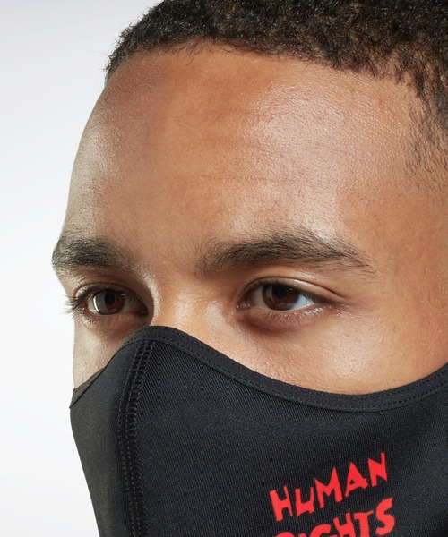 Reebok（リーボック）の「ヒューマンライツナウ / Human Rights Now! ファイス カバー / Face Cover（マスク・メンズ・ブラック・LARGE/MEDIUM）」の4枚目の写真