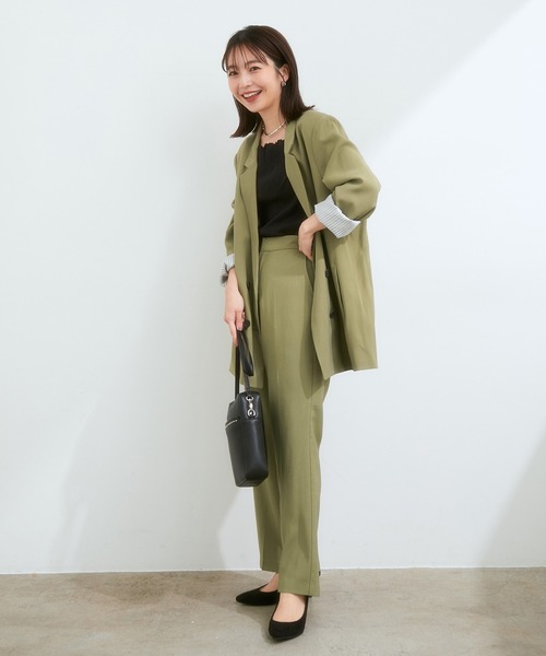 VIS（ビス）の「【セットアップ対応】柔らか質感。ピーチ起毛美脚フレアパンツ（スラックス・レディース・ダークブラウン/ベージュ系その他/モスグリーン・M/S）」の8枚目の写真