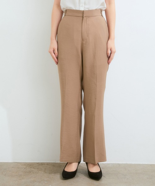 VIS（ビス）の「【セットアップ対応】柔らか質感。ピーチ起毛美脚フレアパンツ（スラックス・レディース・ダークブラウン/ベージュ系その他/モスグリーン・M/S）」の20枚目の写真